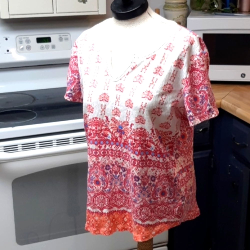 Womens t top Sz Med Maxwell Shirt Short Sleeve Cotton blend B4 pink coral print